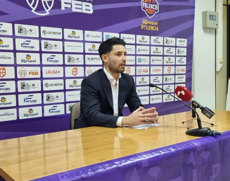 Entrenador Lezkano en rueda de prensa tras el partido del Súper Agropal