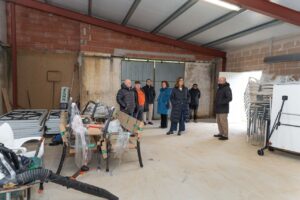 Visita de autoridades a las obras en Meneses de Campos