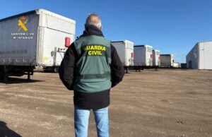 Agente de la Guardia Civil en un lugar de operación policial