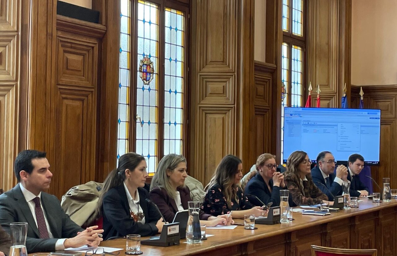 Reunión del Pleno del Ayuntamiento de Palencia en febrero
