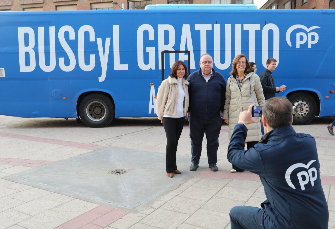 El consejero de Sanidad Alejandro Vázquez en un evento en Palencia