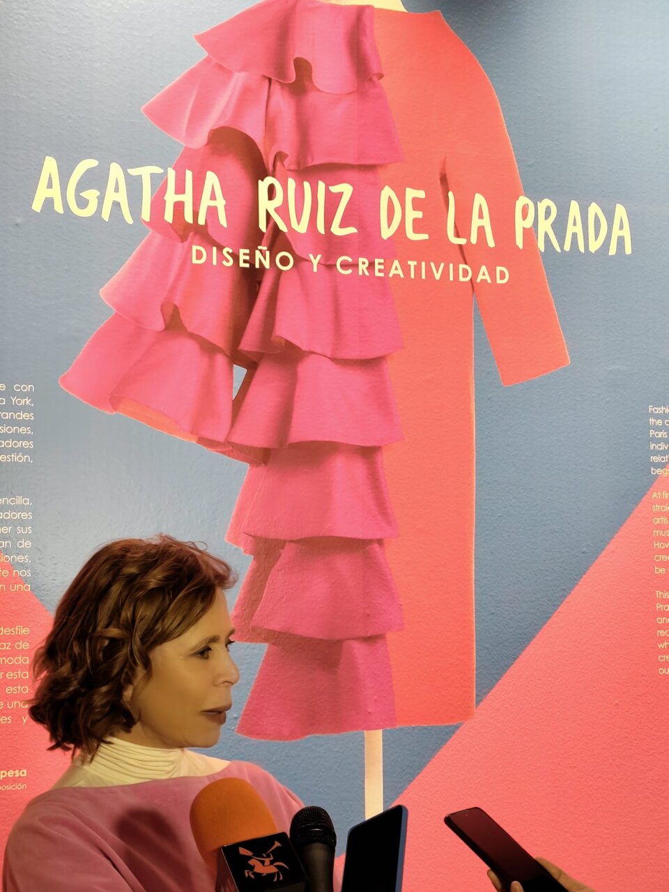 Ágatha Ruiz de la Prada en la presentación de su libro en Palencia
