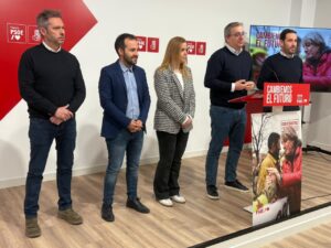 Rueda de prensa del PSOE en Palencia para cerrar campaña electoral