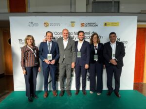 Grupo de personas en el Congreso Nacional de Desarrollo Rural en Boltaña