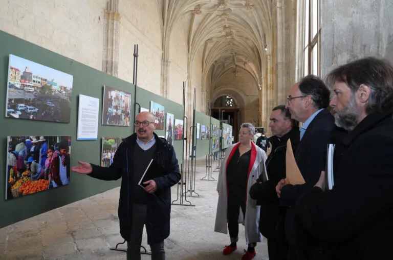 Inauguración de la exposición fotográfica sobre Nicolás Castellanos en la Catedral de Palencia