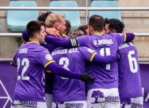 Jugadores del Palencia CF celebrando un gol durante el partido