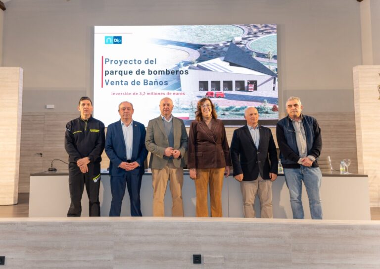 Presentación del proyecto del parque de bomberos en Venta de Baños