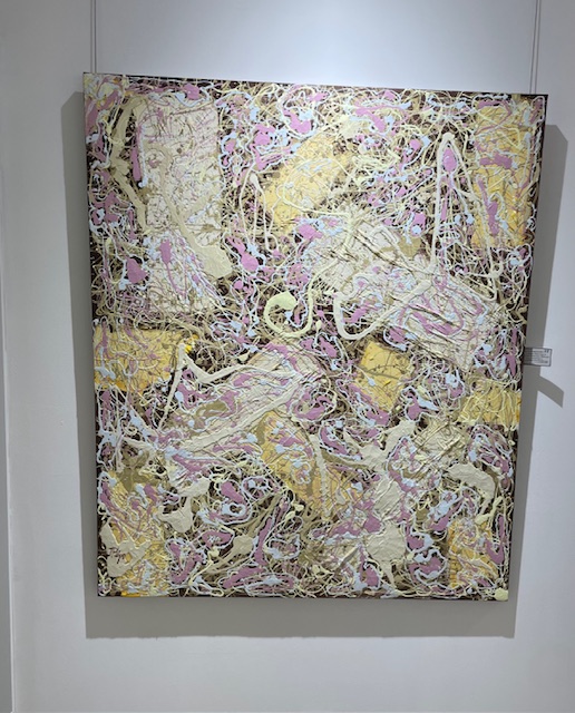 Obra abstracta de Juan Pedro López en el Ateneo de Palencia