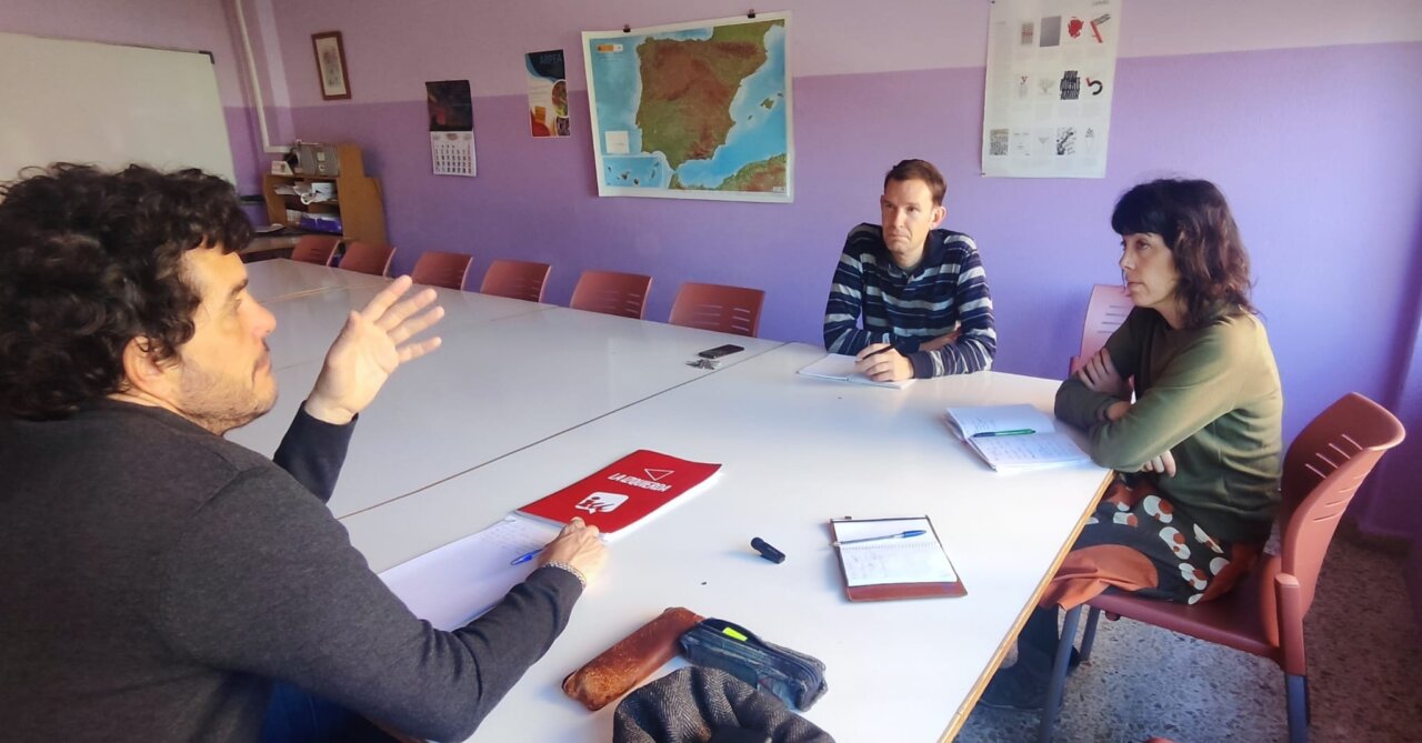 Reunión de Izquierda Unida con la Universidad Popular en Palencia