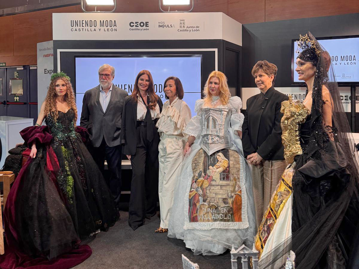 Artistas y diseñadores en la Madrid Fashion Week mostrando moda inspirada en Castilla y León