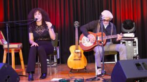 Actuación de Johnny Bigstone y Sweet Marta en el Festi Blues