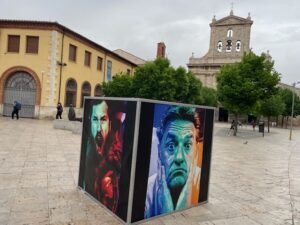 Cubos de fotografía de Manolo Quijano en Palencia