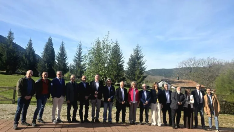 Inauguración de la Capital Española de las Montañas 2026 en Velilla del Río Carrión