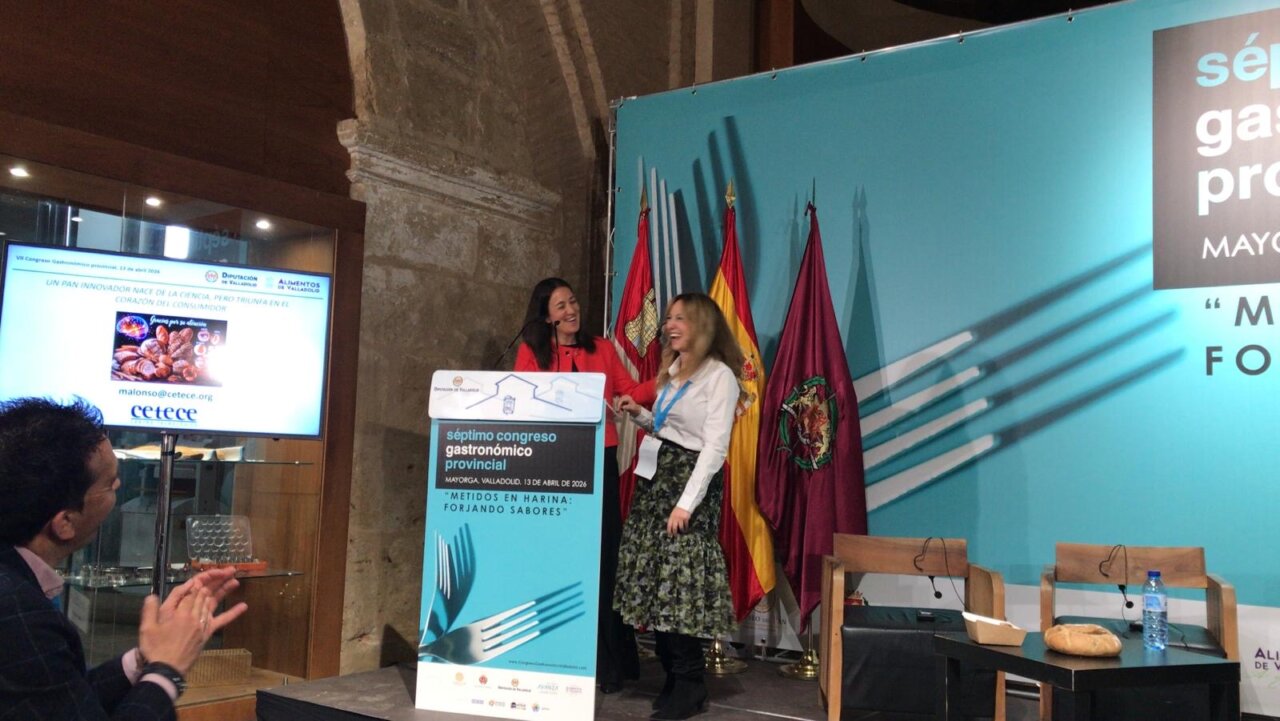 Expertos del CETECE en el congreso gastronómico en Mayorga