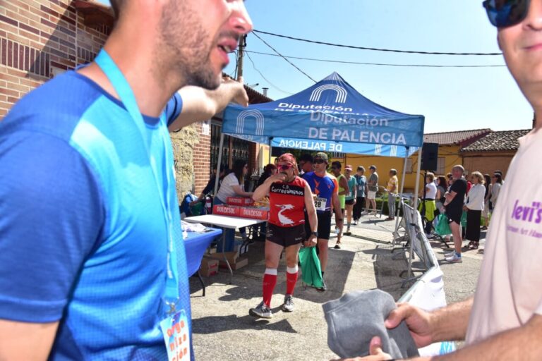 Corredores en la prueba Entre Castillos en Palencia