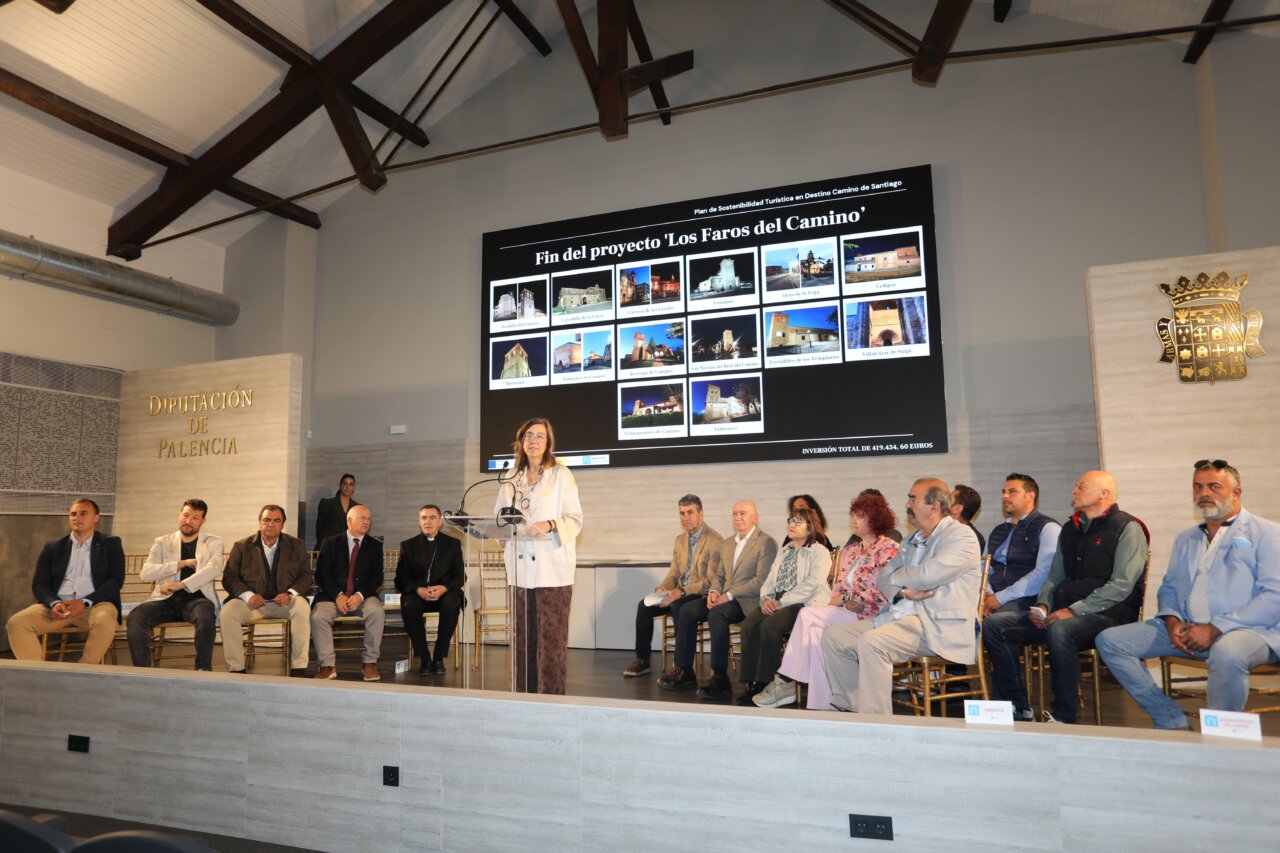 Presentación del proyecto Los Faros del Camino en la Diputación de Palencia