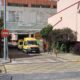Ambulancias en la entrada de urgencias de un hospital en Palencia
