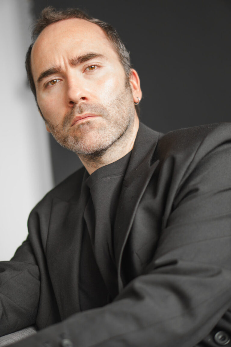 Retrato de Miguel Rascón, actor y creador escénico palentino