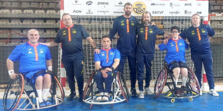 Entrenamiento de la selección española de balonmano en silla de ruedas en Velilla del Río Carrión