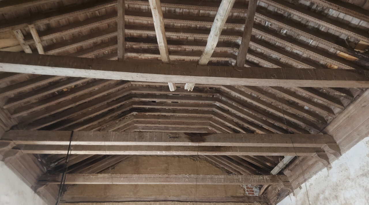 Techo de madera de la iglesia de San Pedro en Villalcázar de Sirga