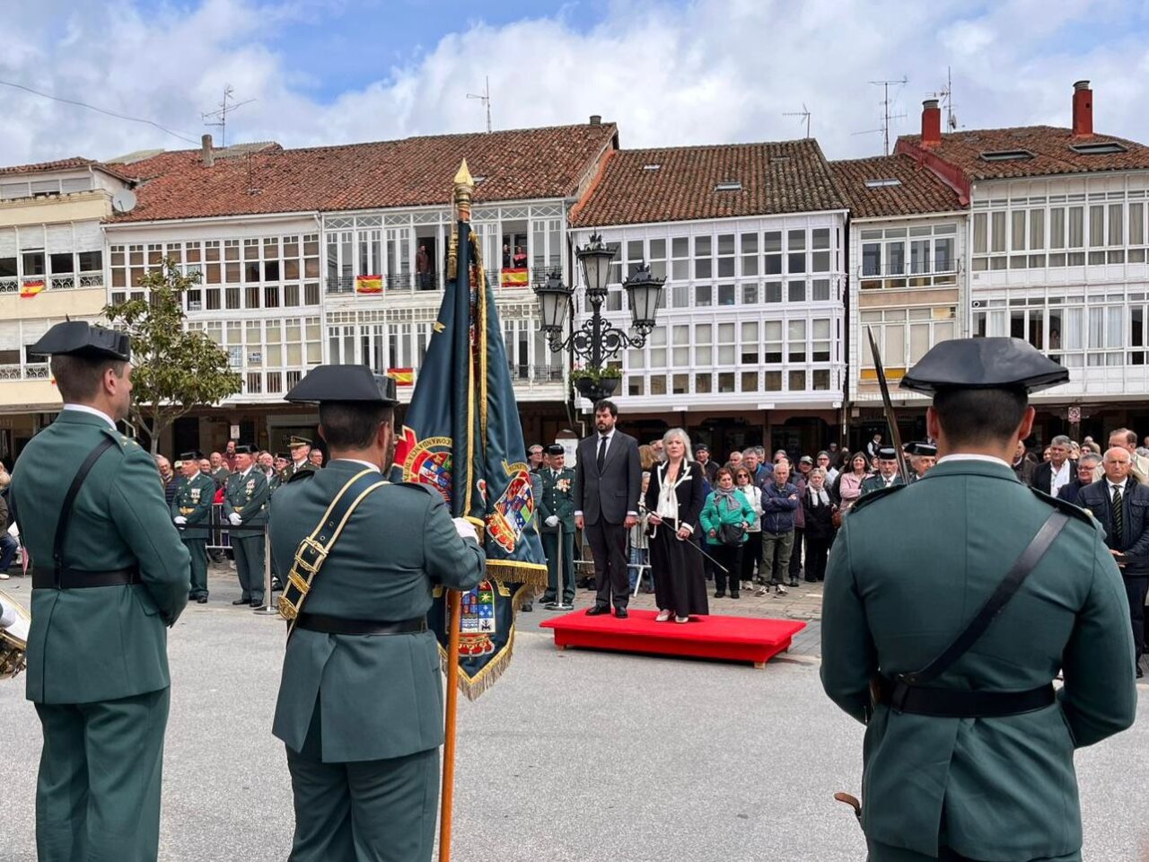 Acto de homenaje a la Guardia Civil en Aguilar de Campoo