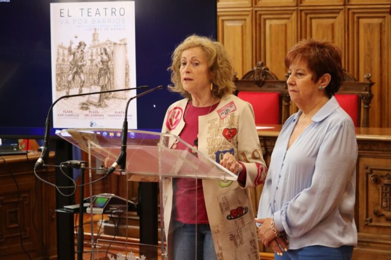 Presentación de actividades culturales en el barrio de El Carmen