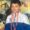 Mateo Zapatero, joven karateka con medallas, sonriente en su entrenamiento.