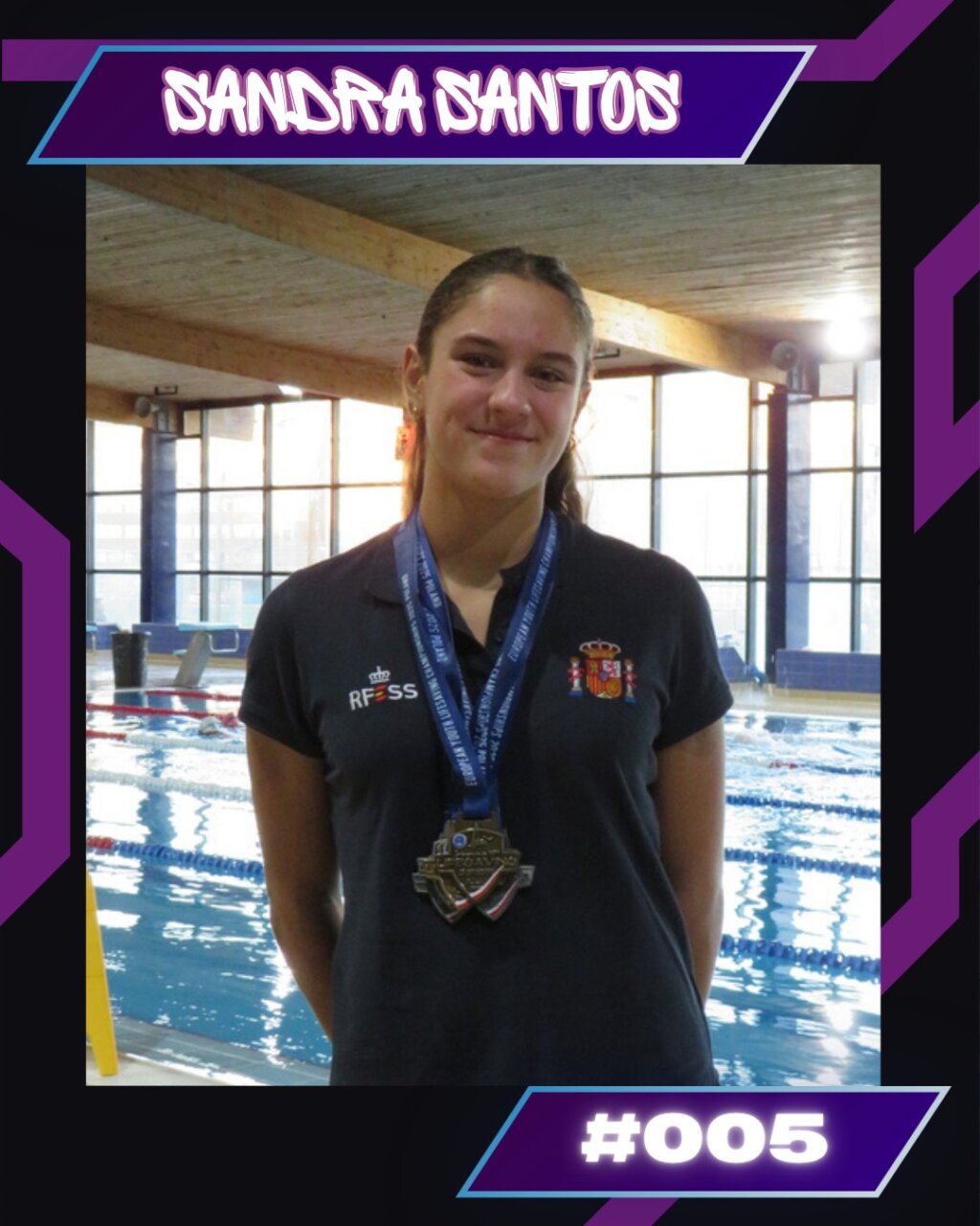 Sandra Santos, socorrista palentina con medallas en competición de salvamento