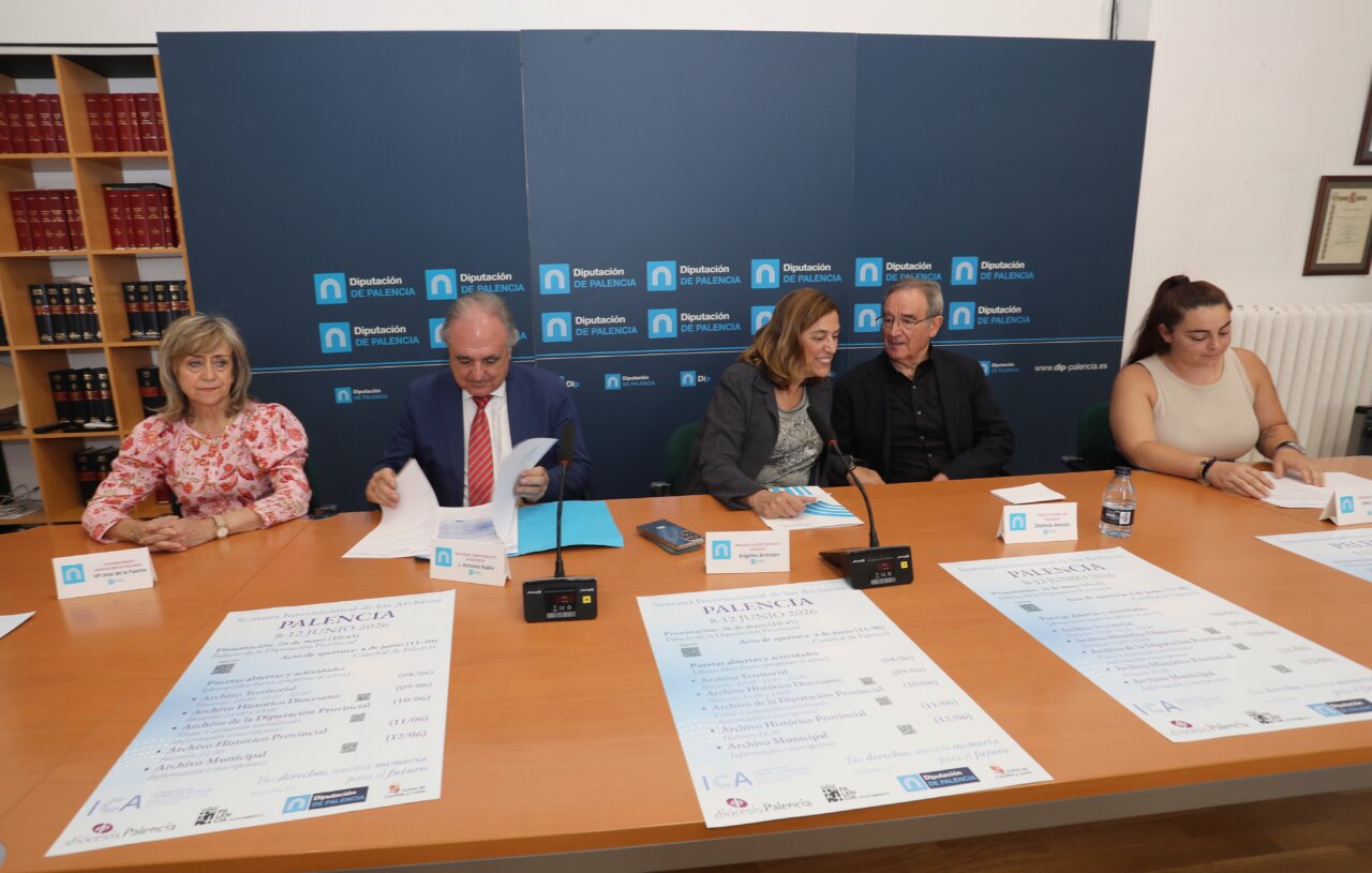 Presentación de la Semana Internacional de los Archivos en Palencia