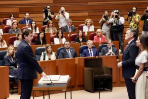 Ceremonia de toma de posesión en Castilla y León con representantes institucionales