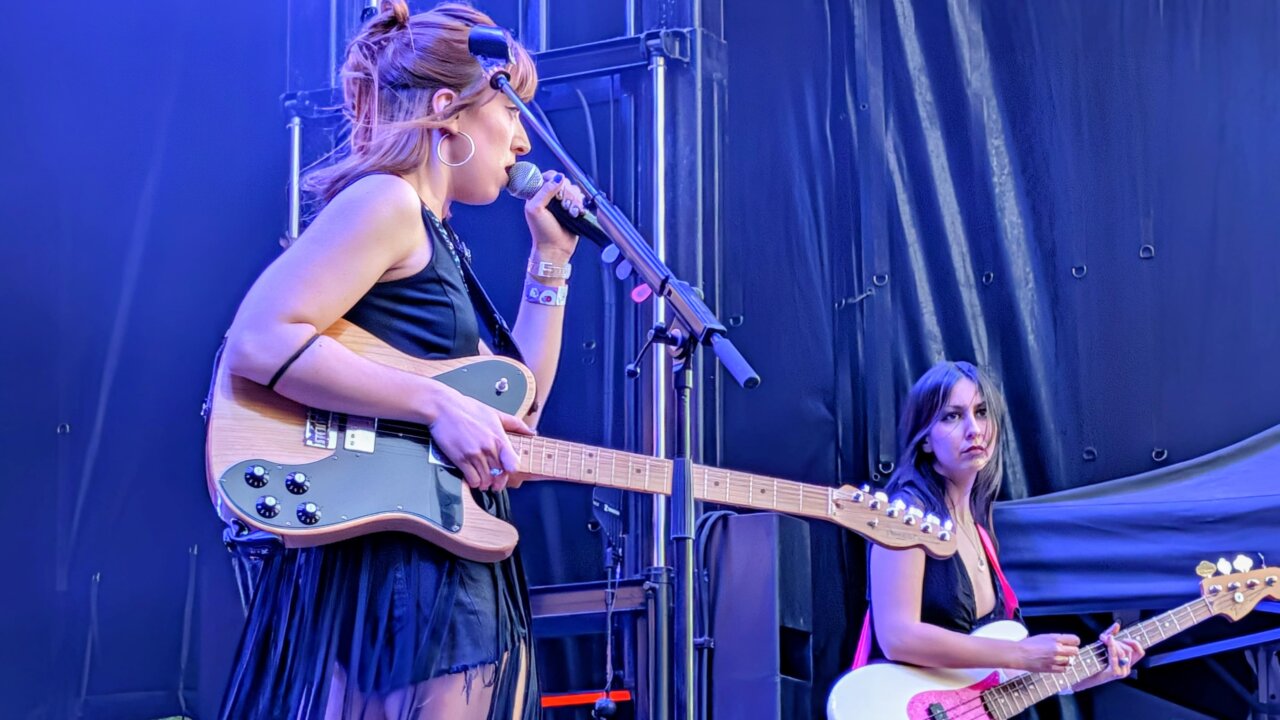Músicos en el escenario durante el festival Palencia Sonora