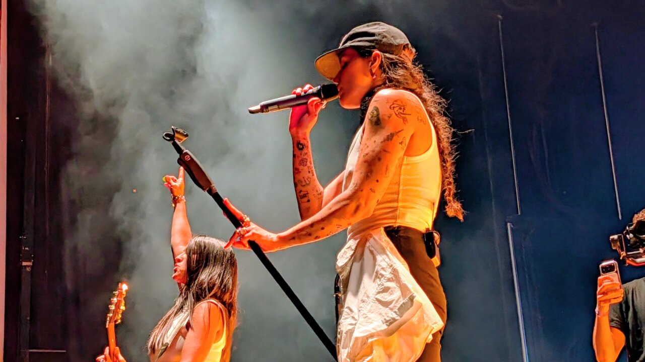 Artistas en el escenario durante el festival Palencia Sonora.