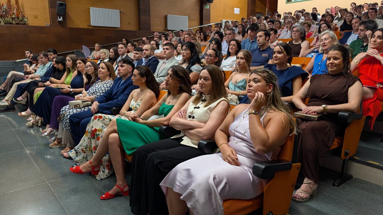 Graduación de alumnos en el Campus de Palencia en Relaciones Laborales y Recursos Humanos