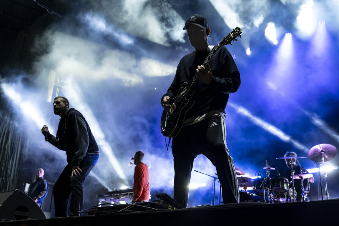 Actuaciones en el XV Astudillo Punk Rock con músicos en el escenario