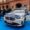 Coche de policía local de Palencia en un evento con agentes