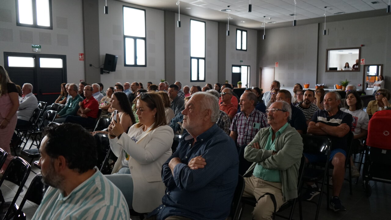 Asistentes al V Concurso de Vinos Artesanales en Torquemada