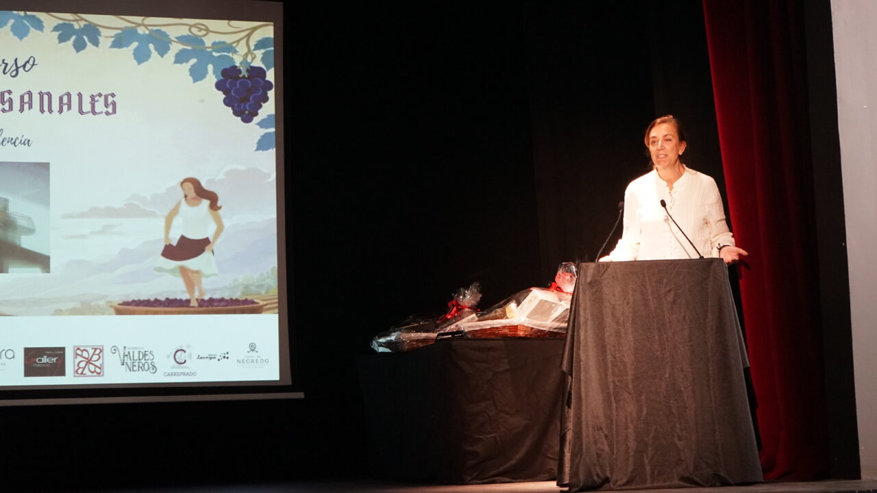 Presentadora en el V Concurso de Vinos Artesanales en Torquemada