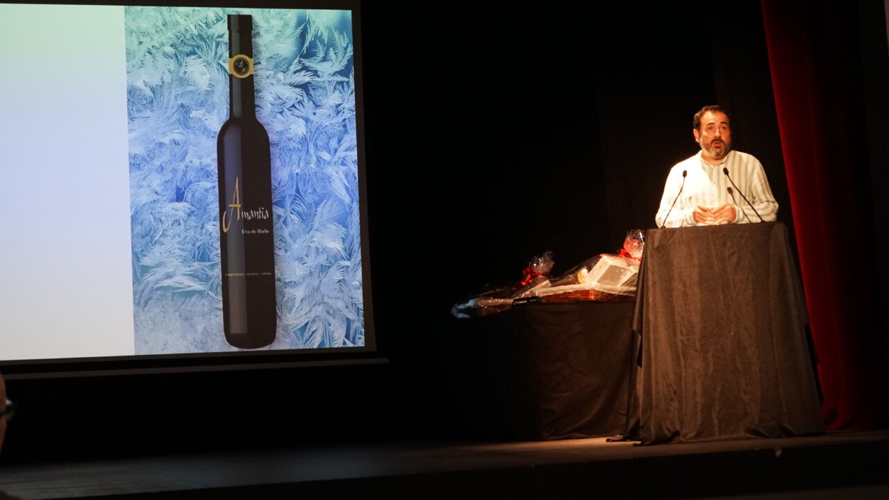 Presentador en el V Concurso de Vinos Artesanales en Torquemada