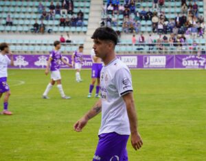 Bruno Citores en el campo durante un partido de fútbol