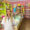 Vivi en su tienda El Rincón de Vivi con productos locales