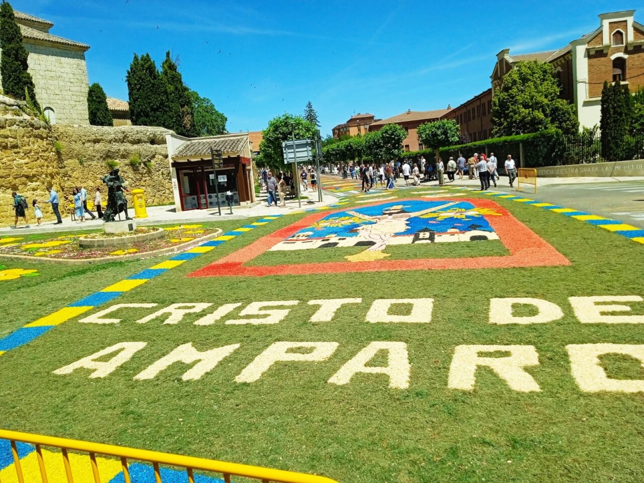 Alfombra floral del Corpus Christi en Carrión de los Condes