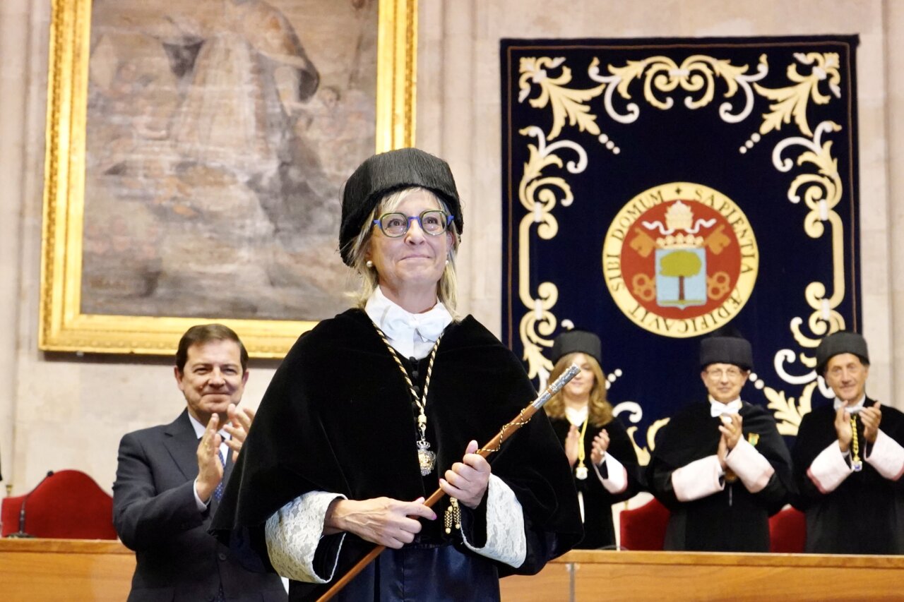 Pilar Garcés durante su asunción como rectora de la UVa