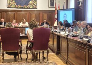 Reunión del pleno de la Diputación de Palencia en junio de 2027