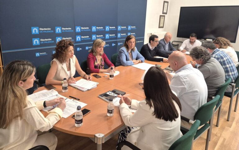 Reunión de la Diputación de Palencia sobre convenio forestal