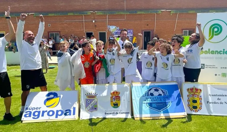 Celebración del Vitória de Guimarães tras ganar la Diputación Palencia Cup