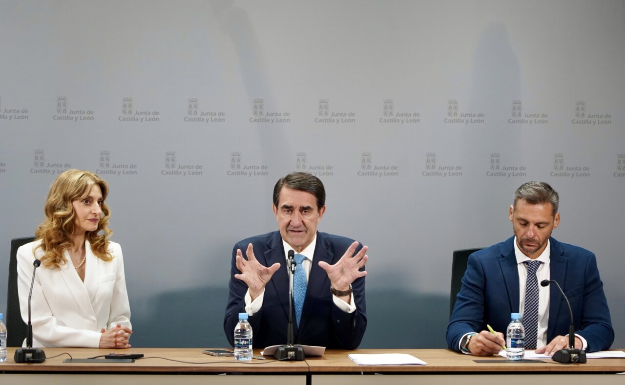 Juan Carlos Suárez-Quiñones en rueda de prensa sobre empleo y formación
