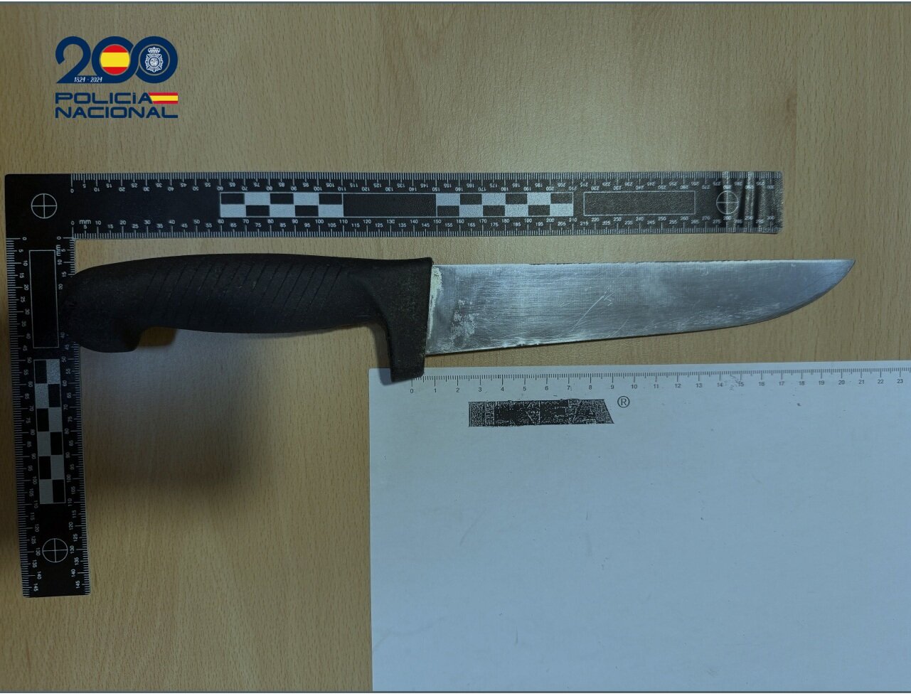 Cuchillo de gran tamaño utilizado en un incidente policial en Palencia