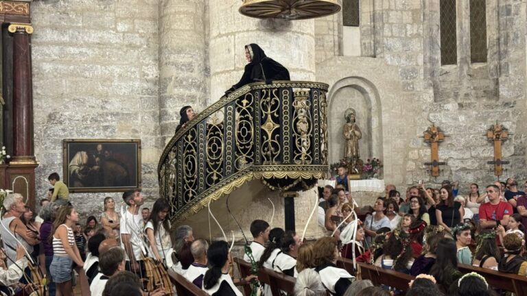 Representación teatral del cortejo fúnebre de Juana I de Castilla