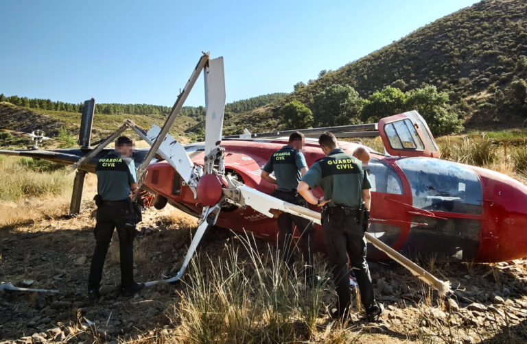 Helicóptero accidentado del operativo Infocal en Villar de la Yegua