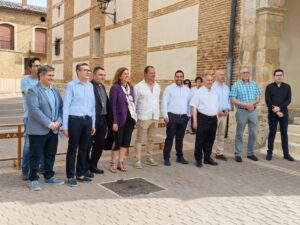 Inauguración del mirador en la iglesia de Santa María en Fuentes de Nava